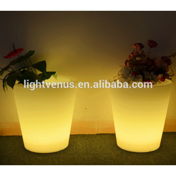 vases en plastique et plante a conduit les pots/branche vase éclairé de lumières/petite fleur vases à fleurs